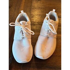 Women’s Nike Roshe One Shoes